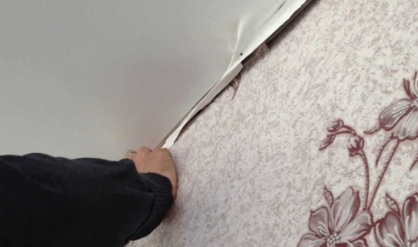 демонтаж полотна натяжного потолка своїми руками
